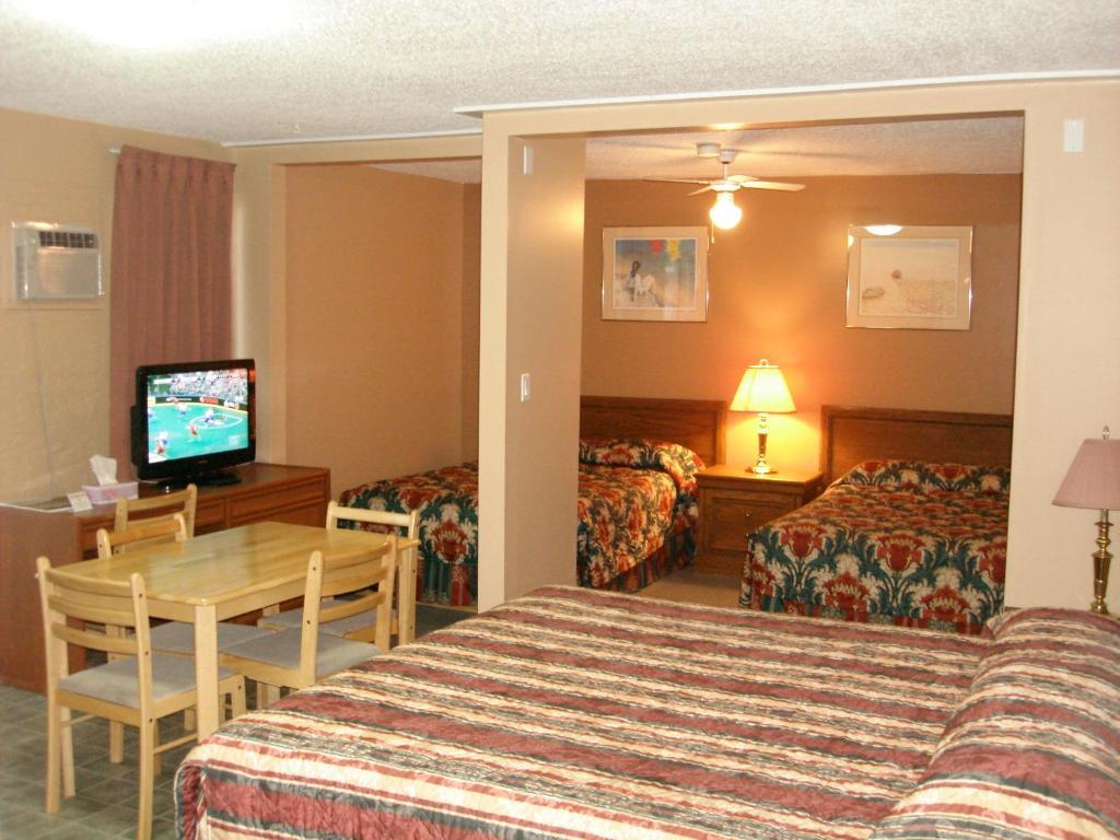 פנטיקטון Riverside Motel מראה חיצוני תמונה