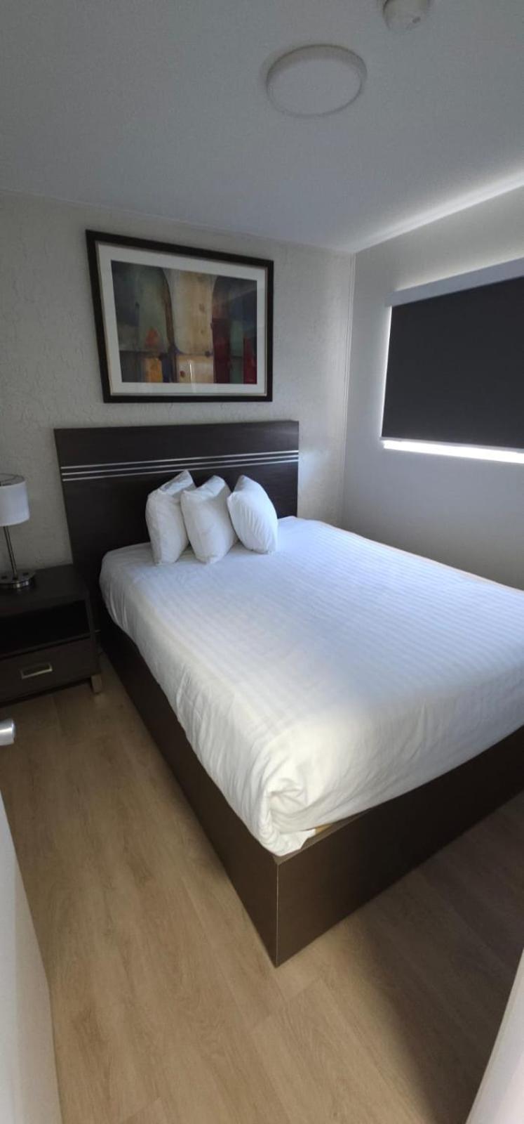 פנטיקטון Riverside Motel מראה חיצוני תמונה