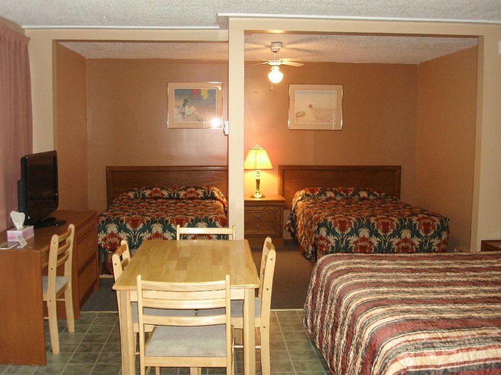 פנטיקטון Riverside Motel מראה חיצוני תמונה
